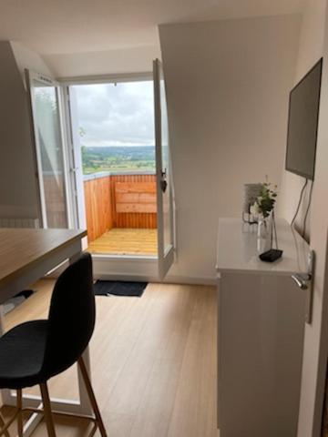 Apartment Joli Neuf Vue Proche Deauville *